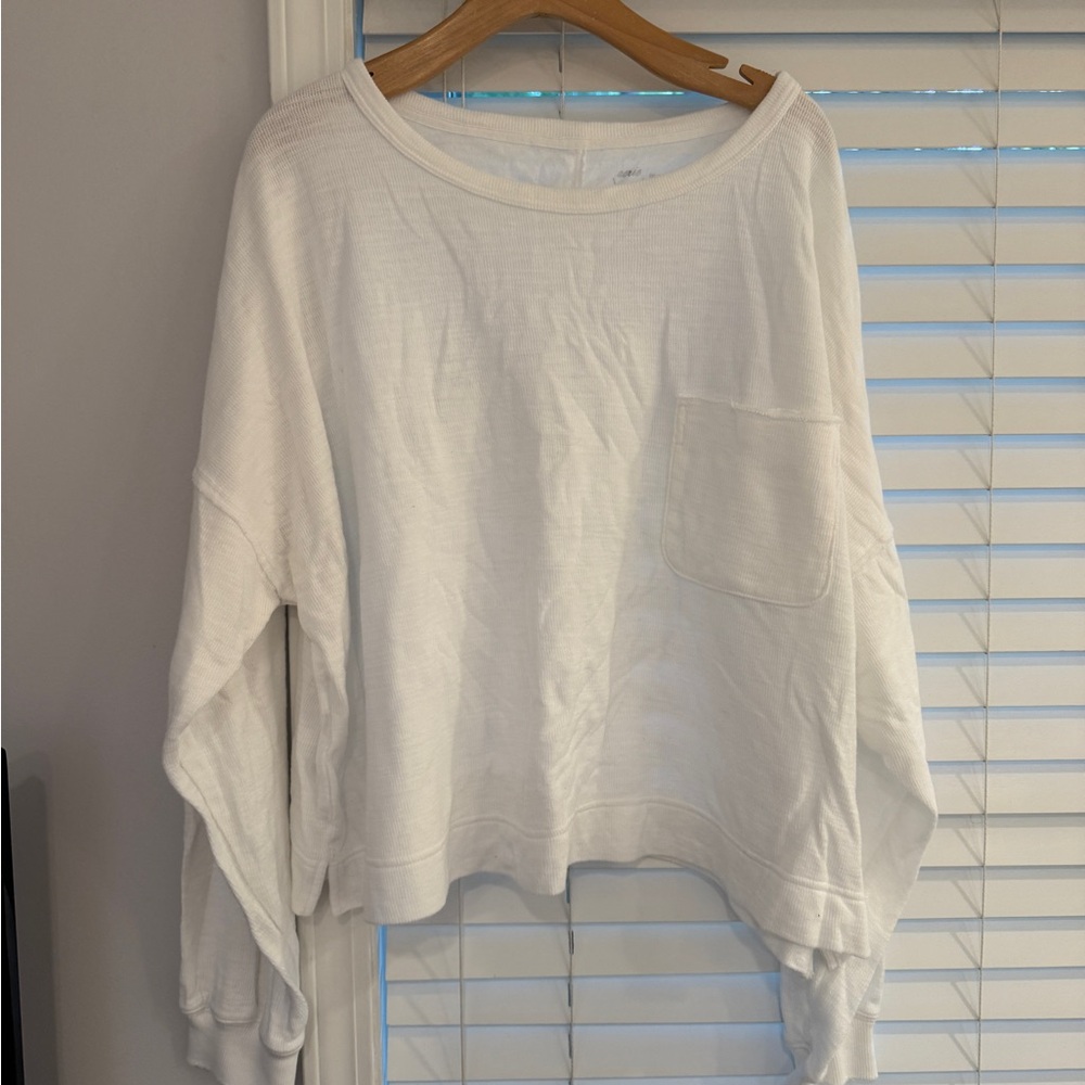 Aerie White Long Sleeve top XXL